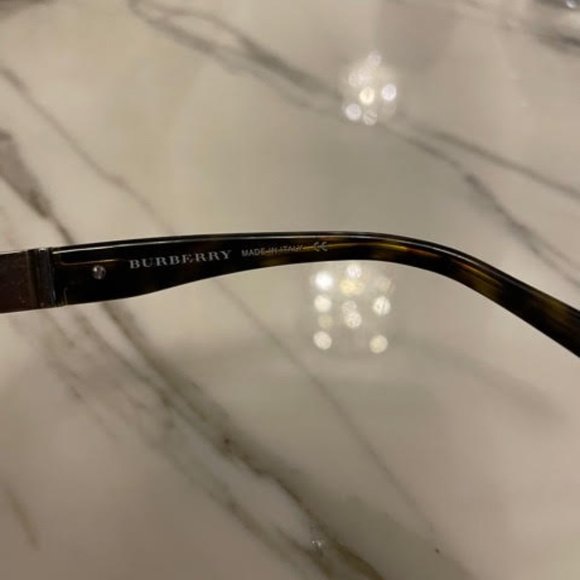 Burberry Tortoise and Gold Women's Sunglasses - Picture 3 of 5